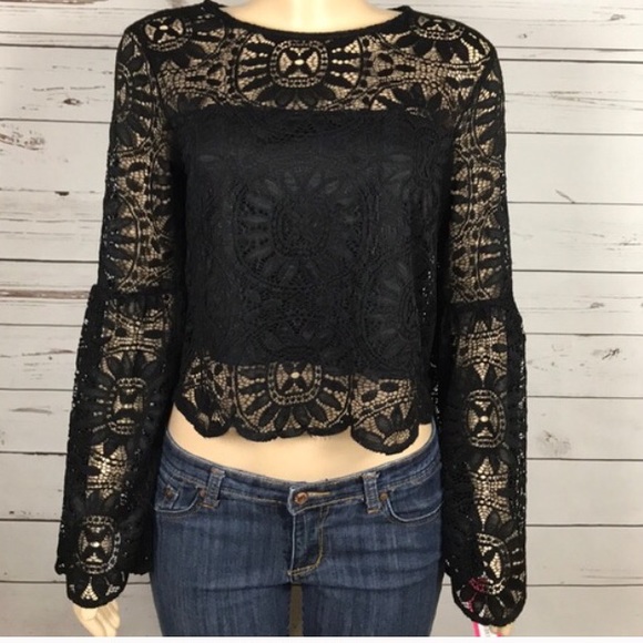 Xhilaration Tops - Xhilaration • Lace Bell Sleeve Crochet Crop Top